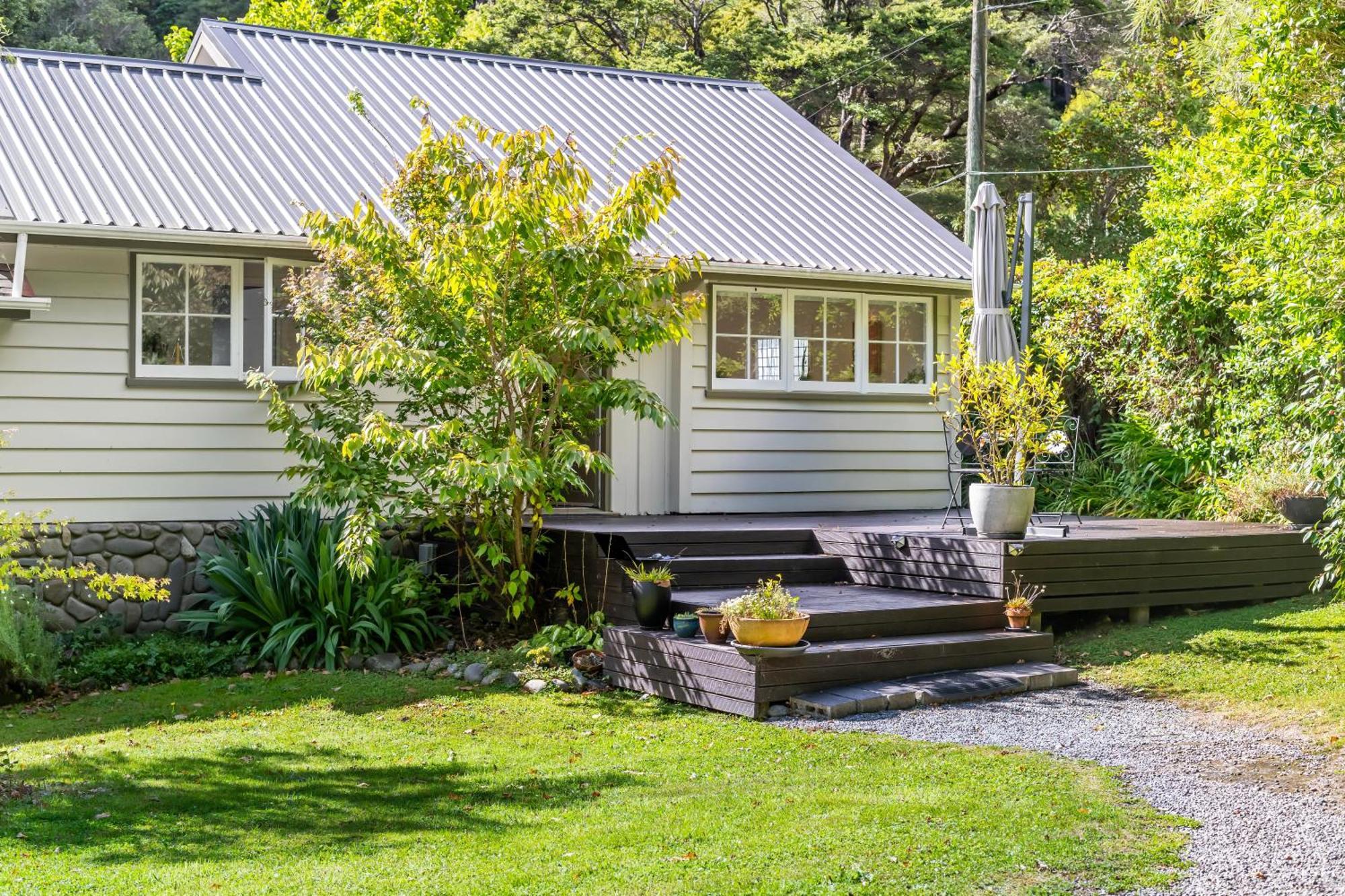 Pinehaven Cottage アッパー・ハット エクステリア 写真
